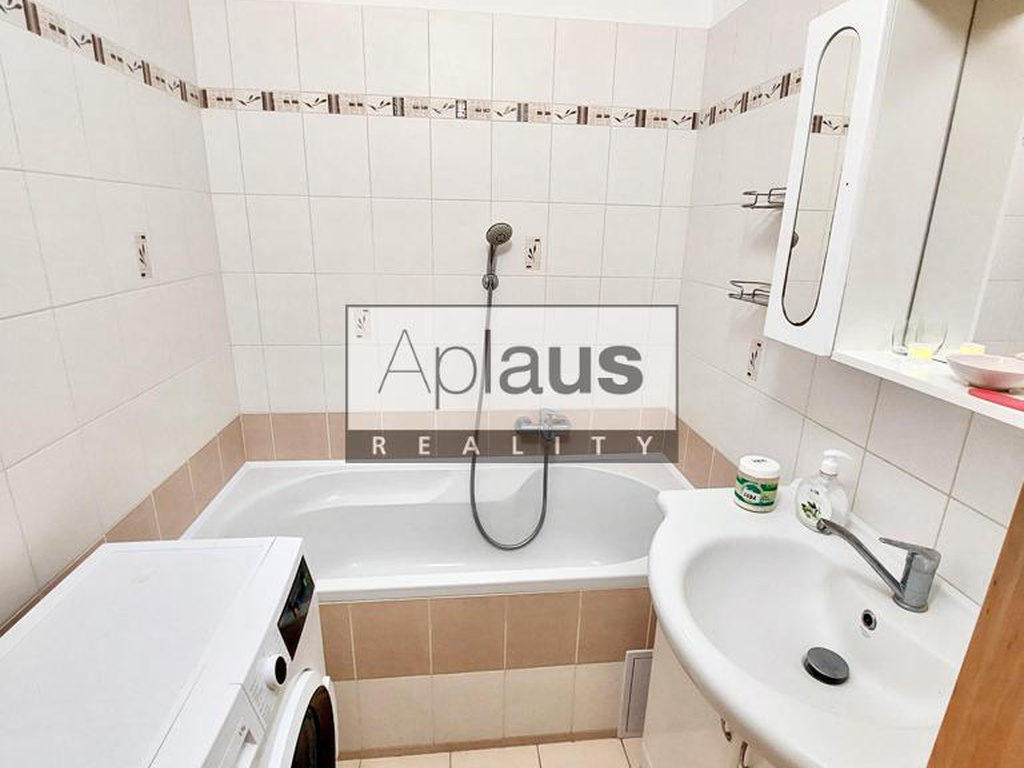 Prodej bytu 3+1, OV, 79 m2, ul. Plzeňská - České Budějovice