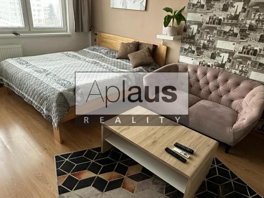 Prodej bytu 2+1 s balkonem